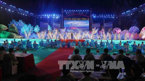 Khai mạc Lễ hội du lịch biển Sầm Sơn 2016 ảnh 1